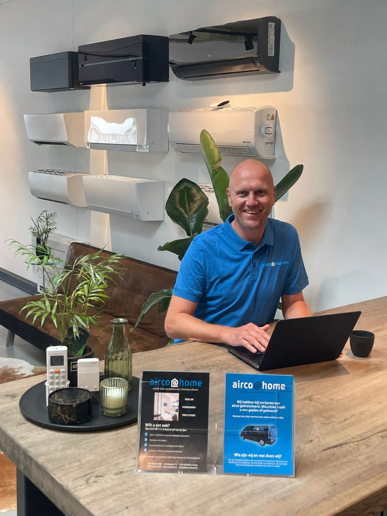 Airco@Business adviseur in de showroom